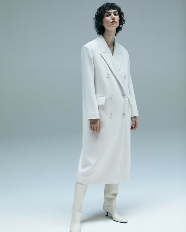 Свадьба в холодную погоду: пальто, тренчкоты и