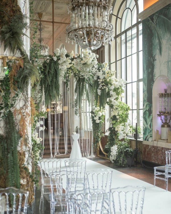 Самые запоминающиеся свадебные оформления сезона 2022