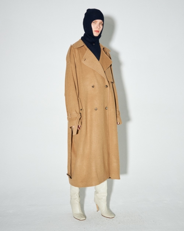 Свадьба в холодную погоду: пальто, тренчкоты и