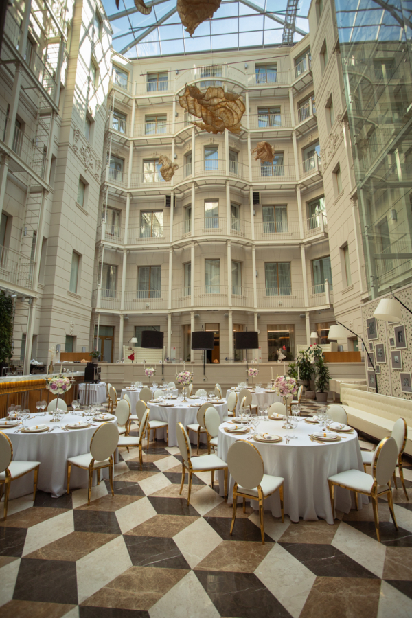 Площадки Indigo St.Petersburg-Tchaikovskogo