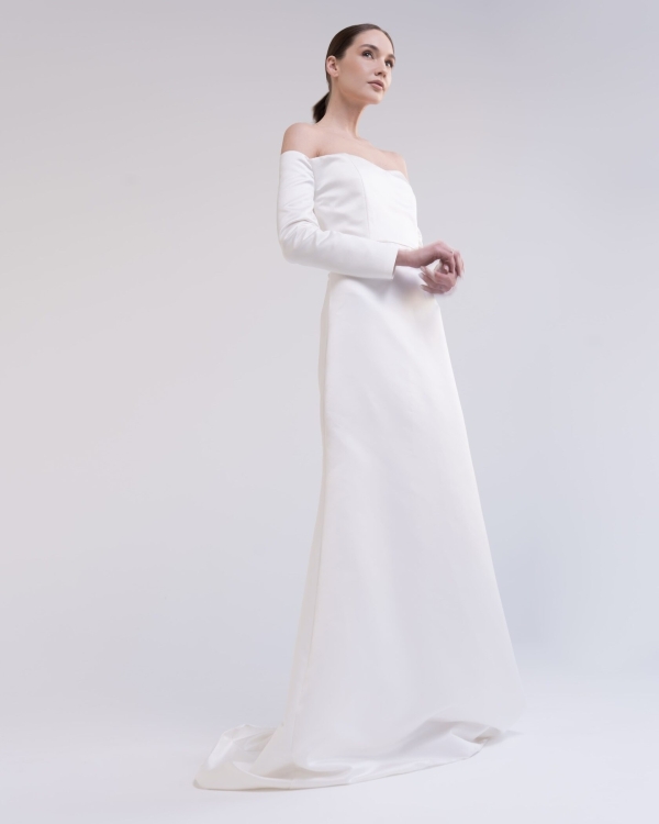 Подборка недели: лаконичные свадебные платья от российских