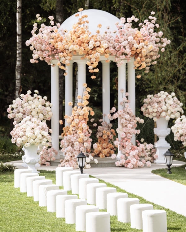 Самые запоминающиеся свадьбы сезона 2022