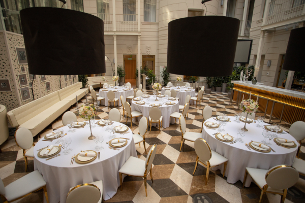 Площадки Indigo St.Petersburg-Tchaikovskogo