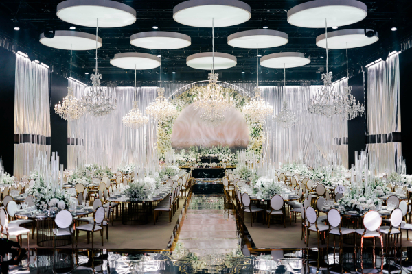 Самые запоминающиеся свадебные оформления сезона 2022