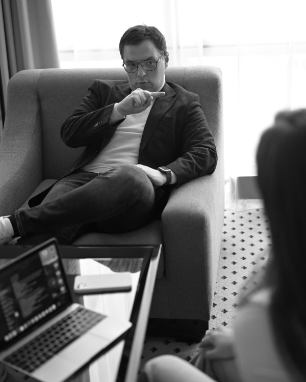 Роман Клячкин о топовых интерактивах, свадебном зашкваре