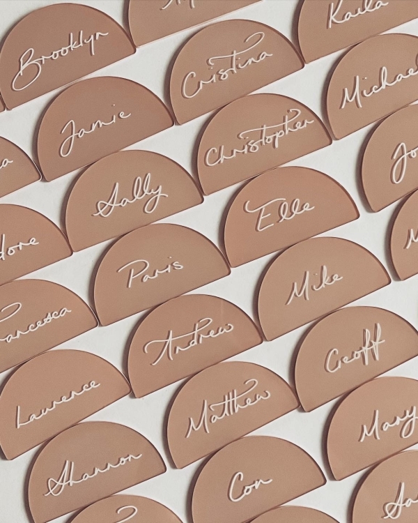 7 трендов в оформлении свадебных приглашений, которые