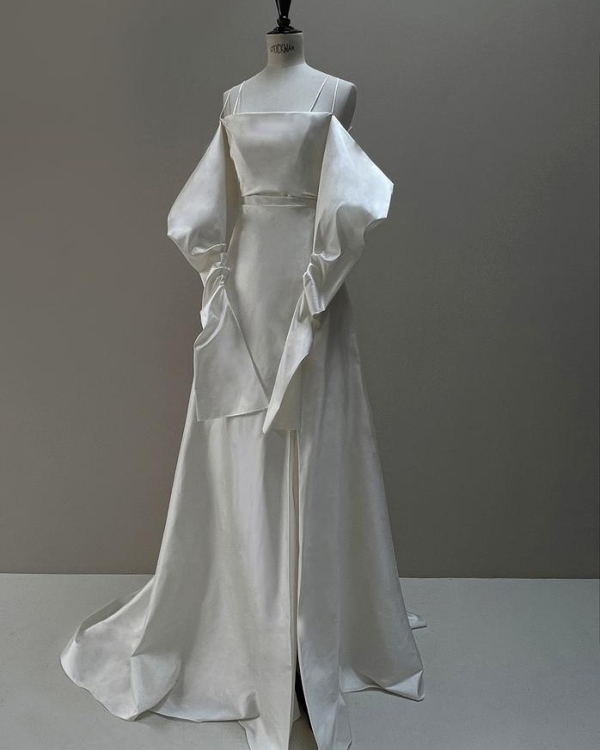 Подборка недели: лаконичные свадебные платья от российских