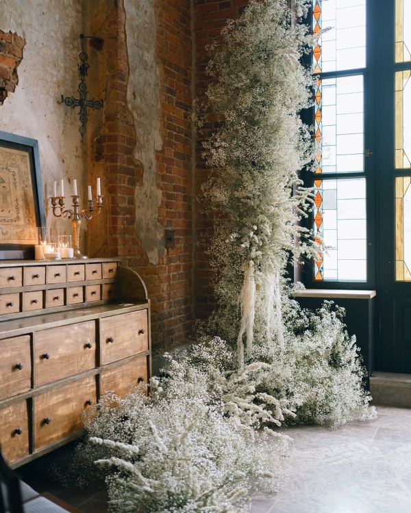 Самые запоминающиеся свадебные оформления сезона 2022