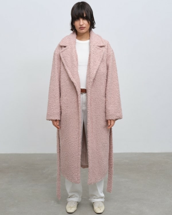 Свадьба в холодную погоду: пальто, тренчкоты и