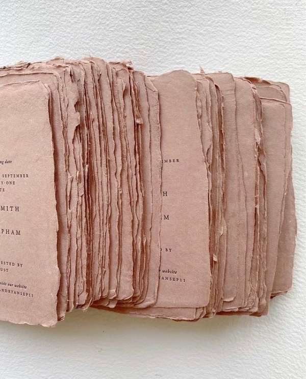 7 трендов в оформлении свадебных приглашений, которые