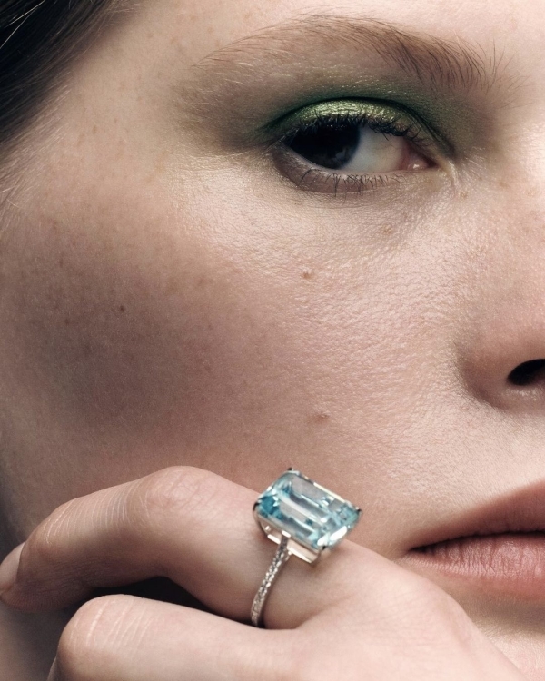 Подборка недели: помолвочные кольца с большими камнями