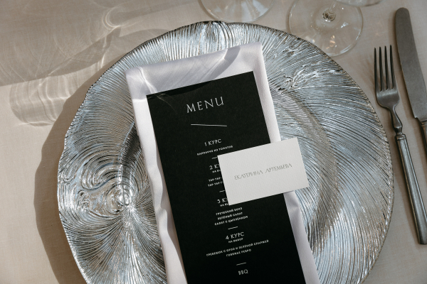 Самые запоминающиеся свадебные оформления сезона 2022