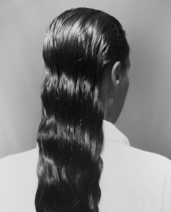 Бьюти-гороскоп на декабрь: когда делать стрижки, окрашивание,