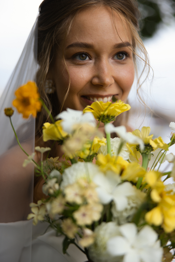 Трогательная свадьба в итальянской эстетике в особняке