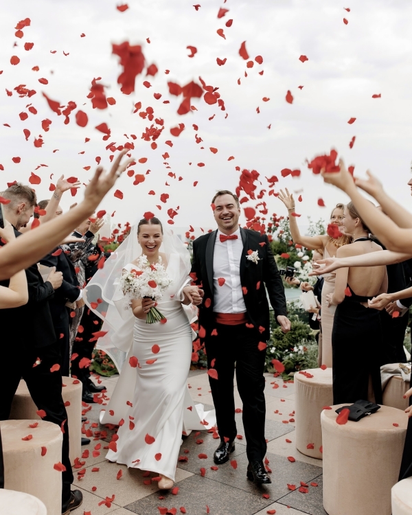 Свадьба с тысячами поцелуев от Key. Family