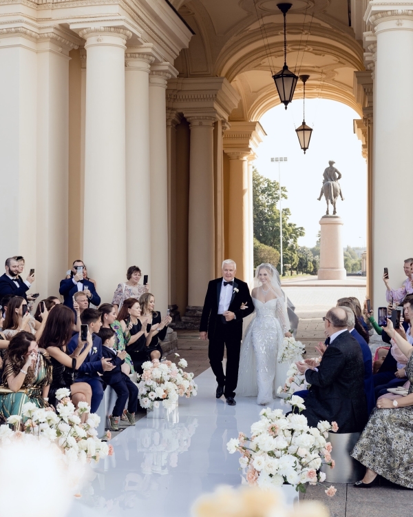 Самые запоминающиеся свадьбы сезона 2022