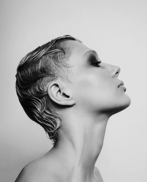 Можно не только распустить: стильные укладки на