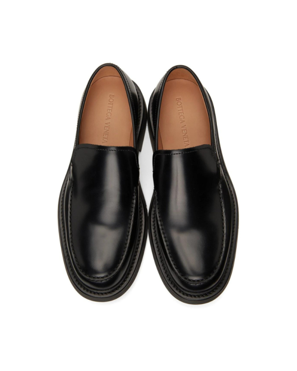 Ищете универсальную и стильную обувь для жениха?