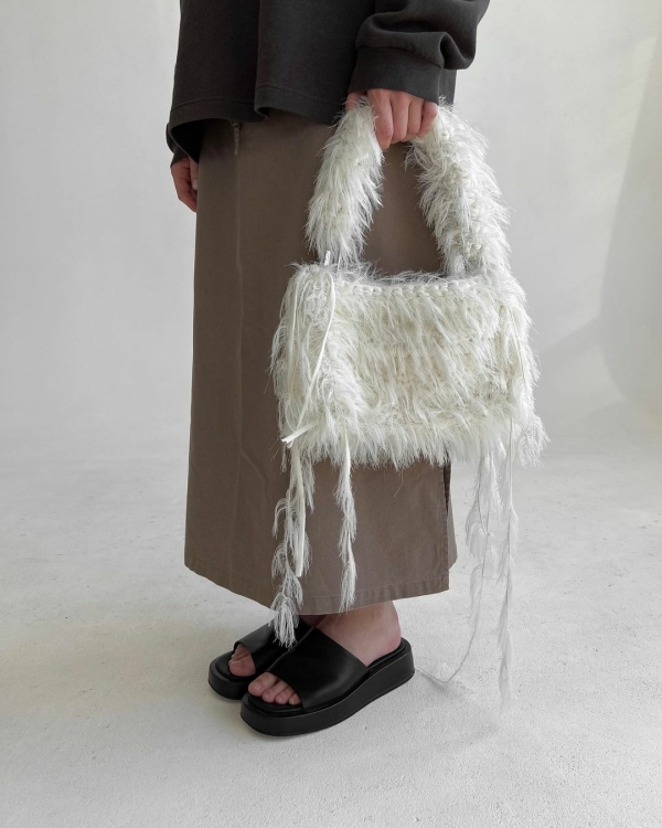 Когда ее язык любви — подарки: 44