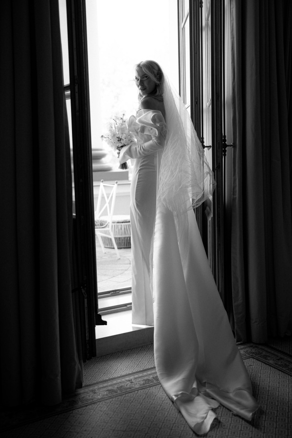 Романтичная свадьба в Петербурге с нежными образами