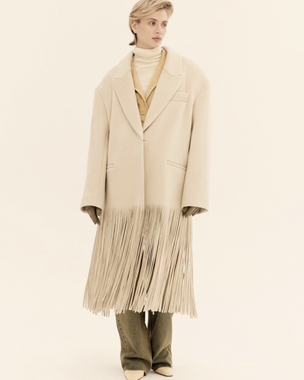 Стильная верхняя одежда для невест существует? Да,