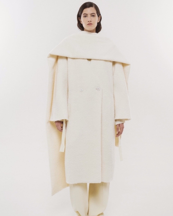 Стильная верхняя одежда для невест существует? Да,