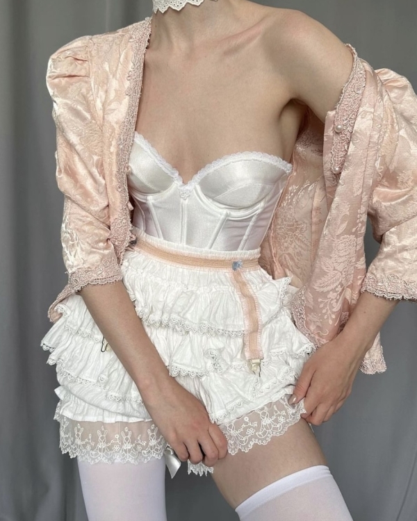 Где искать винтажные вещи на свадьбу?