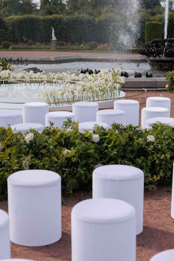 История одного декора: церемония во французском саду,