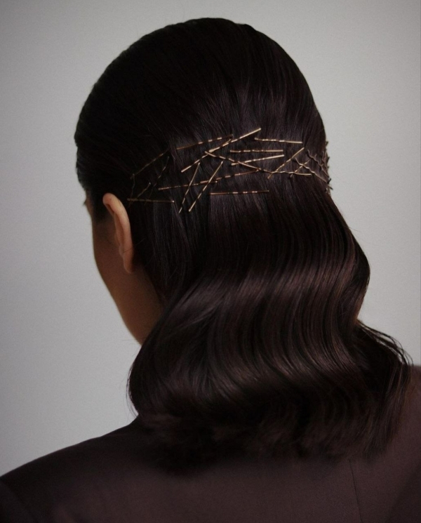 Можно не только распустить: стильные укладки на