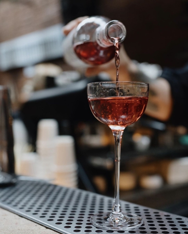 Благотворительная барахолка, испанские художники в Пушкинском и