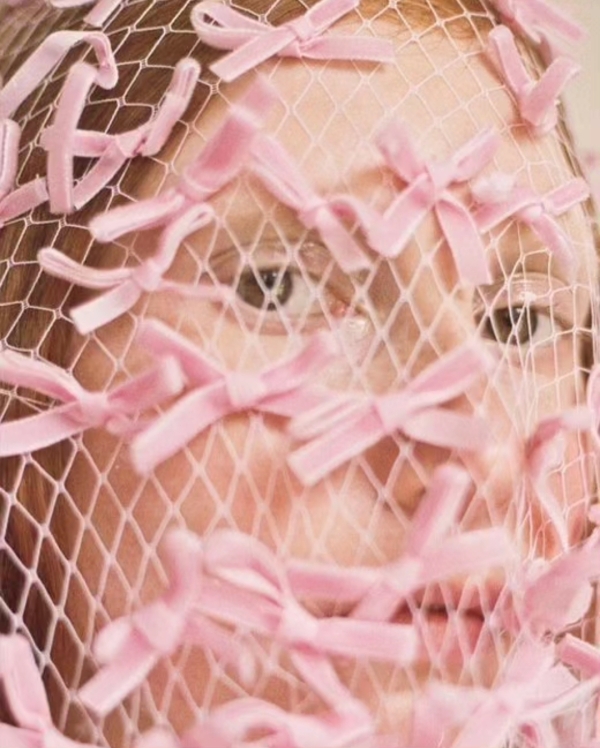 Банты: обратно в детство с новым трендом