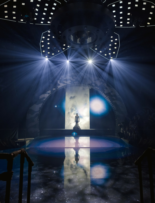 «Райский остров» в La Pino Hall в