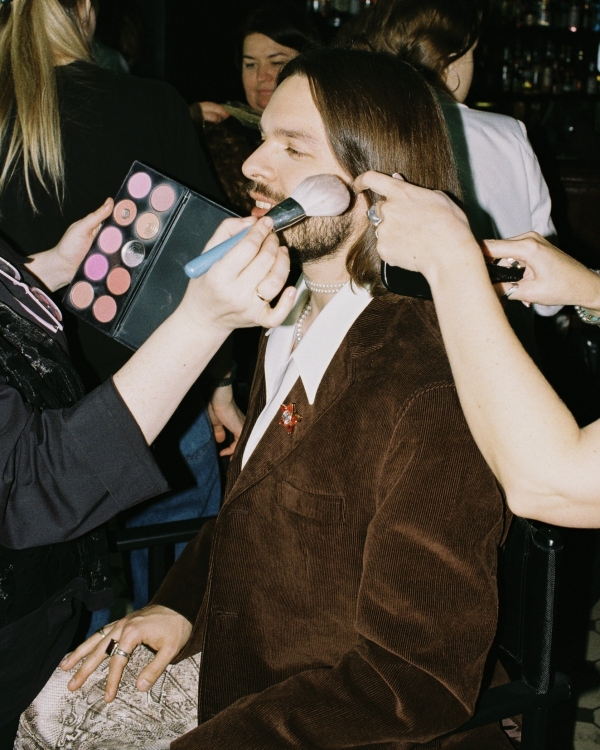 Сделайте музыкальные перформансы основой вашего ивента, как