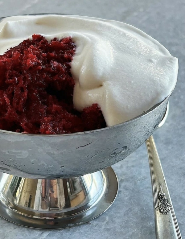 Благотворительная барахолка, испанские художники в Пушкинском и