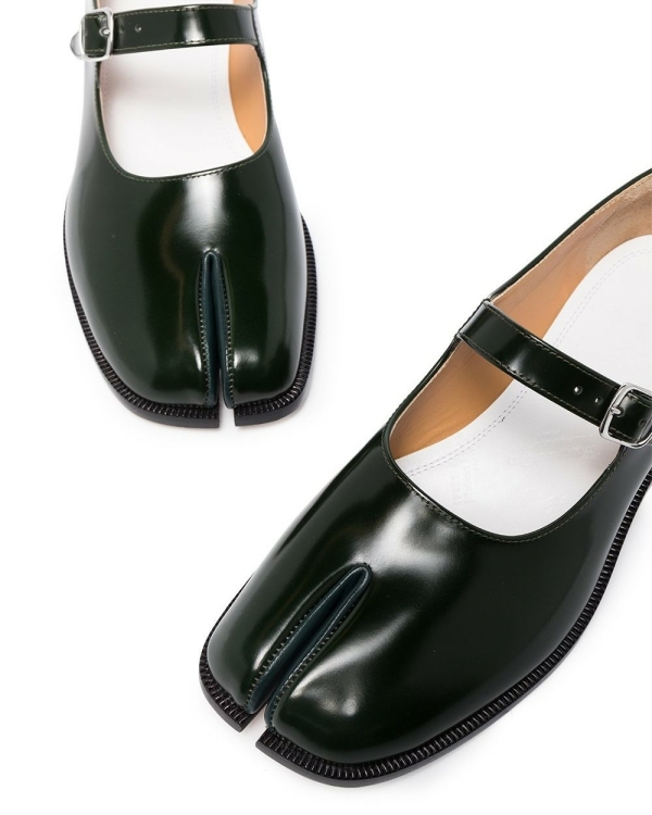 Когда ее язык любви — подарки: 44