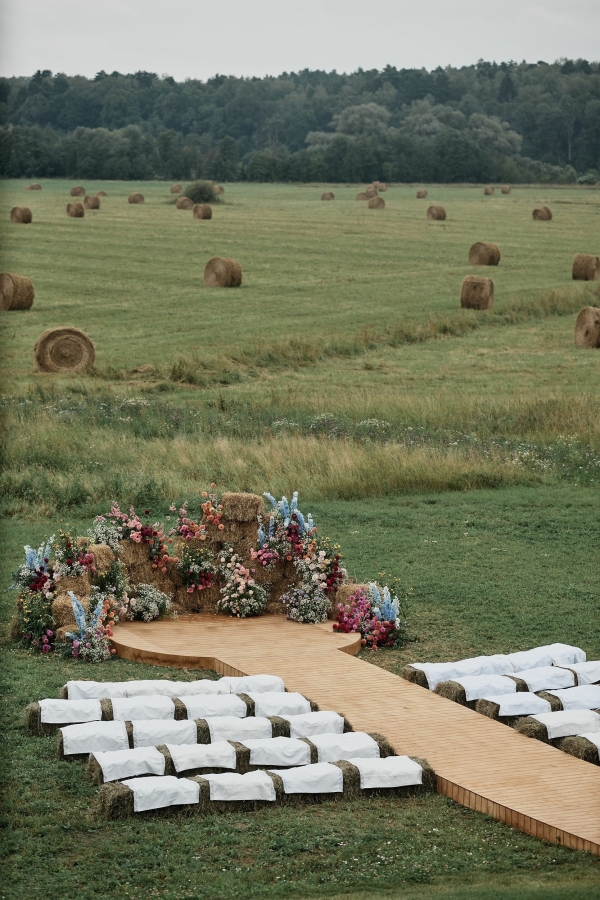 Современный рустик, ужин в амбаре и все