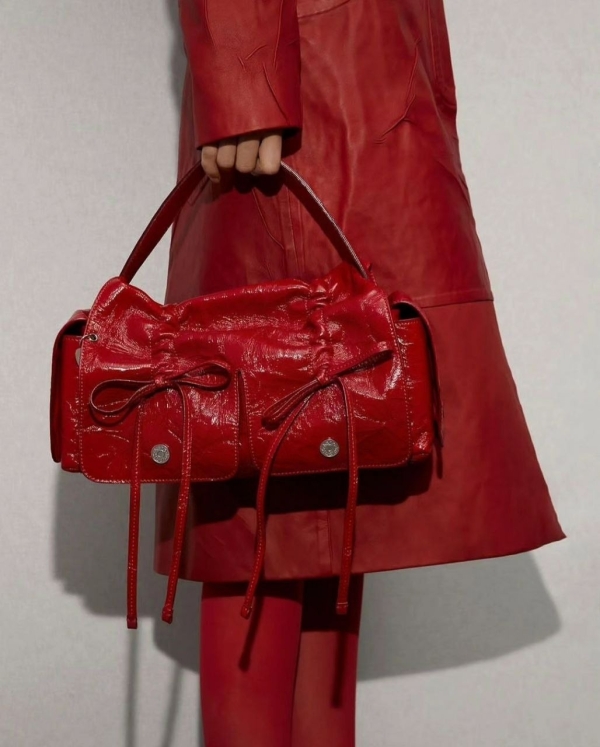 Банты: обратно в детство с новым трендом