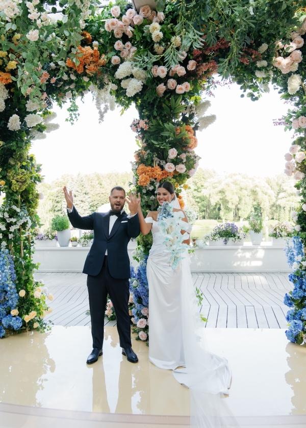 Интервью с невестой: о «Где он, а