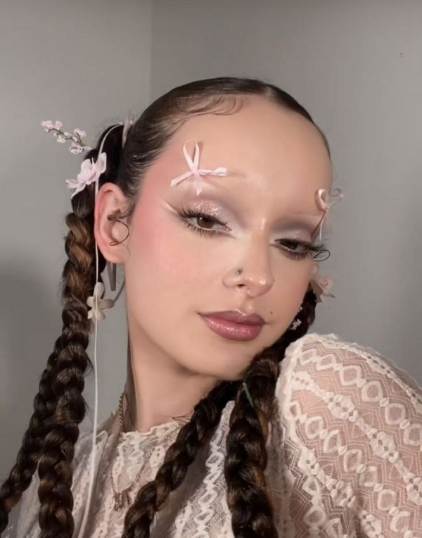 Банты: обратно в детство с новым трендом