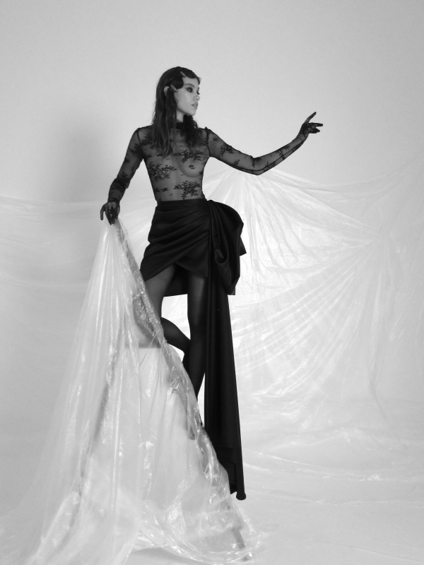 Кружево снова в моде. Рассказываем, как носить