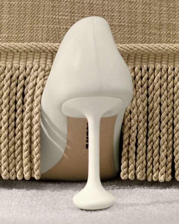 Удобные туфли на каблуке для невест: миф