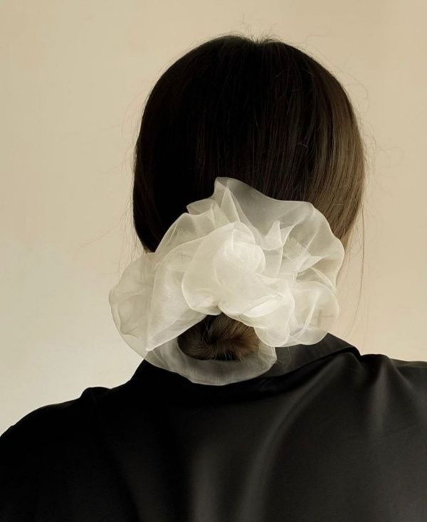 Можно не только распустить: стильные укладки на