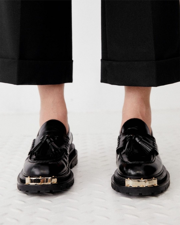 Ищете универсальную и стильную обувь для жениха?