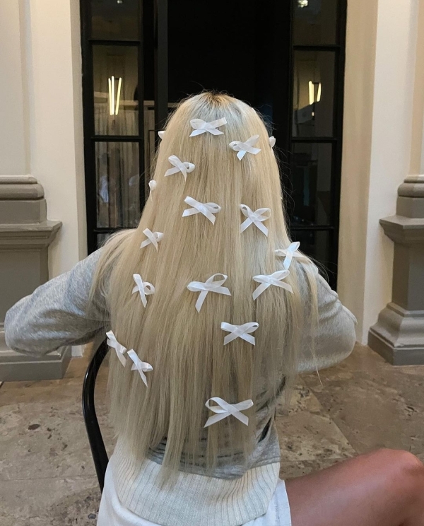 Банты: обратно в детство с новым трендом