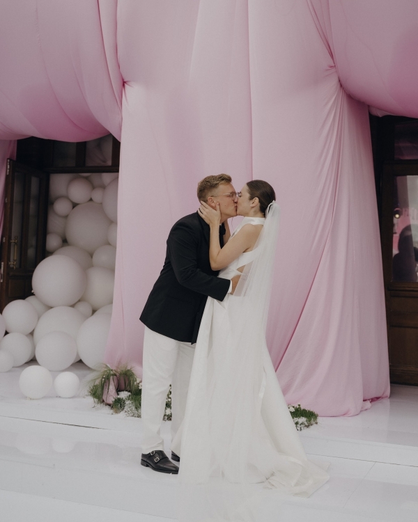 Самые запоминающиеся свадьбы сезона 2023