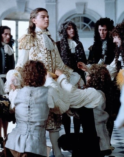 Salut! на Яузе, гараж-сейл в Цветном и