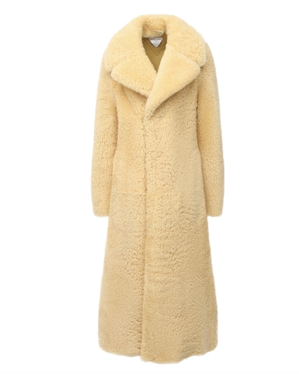 Стильная верхняя одежда для невест существует? Да,