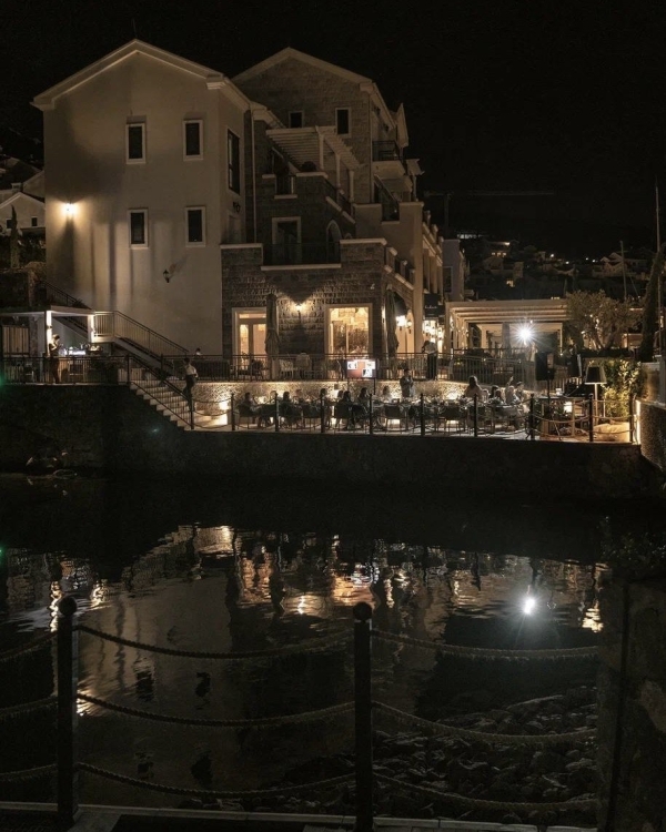 Хочу выездную свадьбу за границей. Реально ли