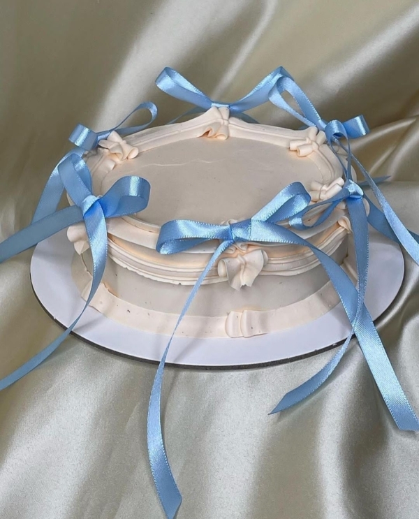 Банты: обратно в детство с новым трендом