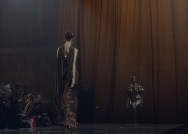 История одного декора: лед, пламя и величие